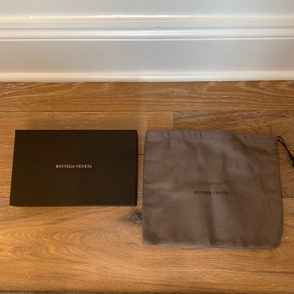 Bottega Veneta Box and Cover Bag